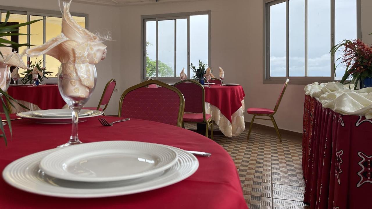 Hotel Les Polygones 克里比 外观 照片